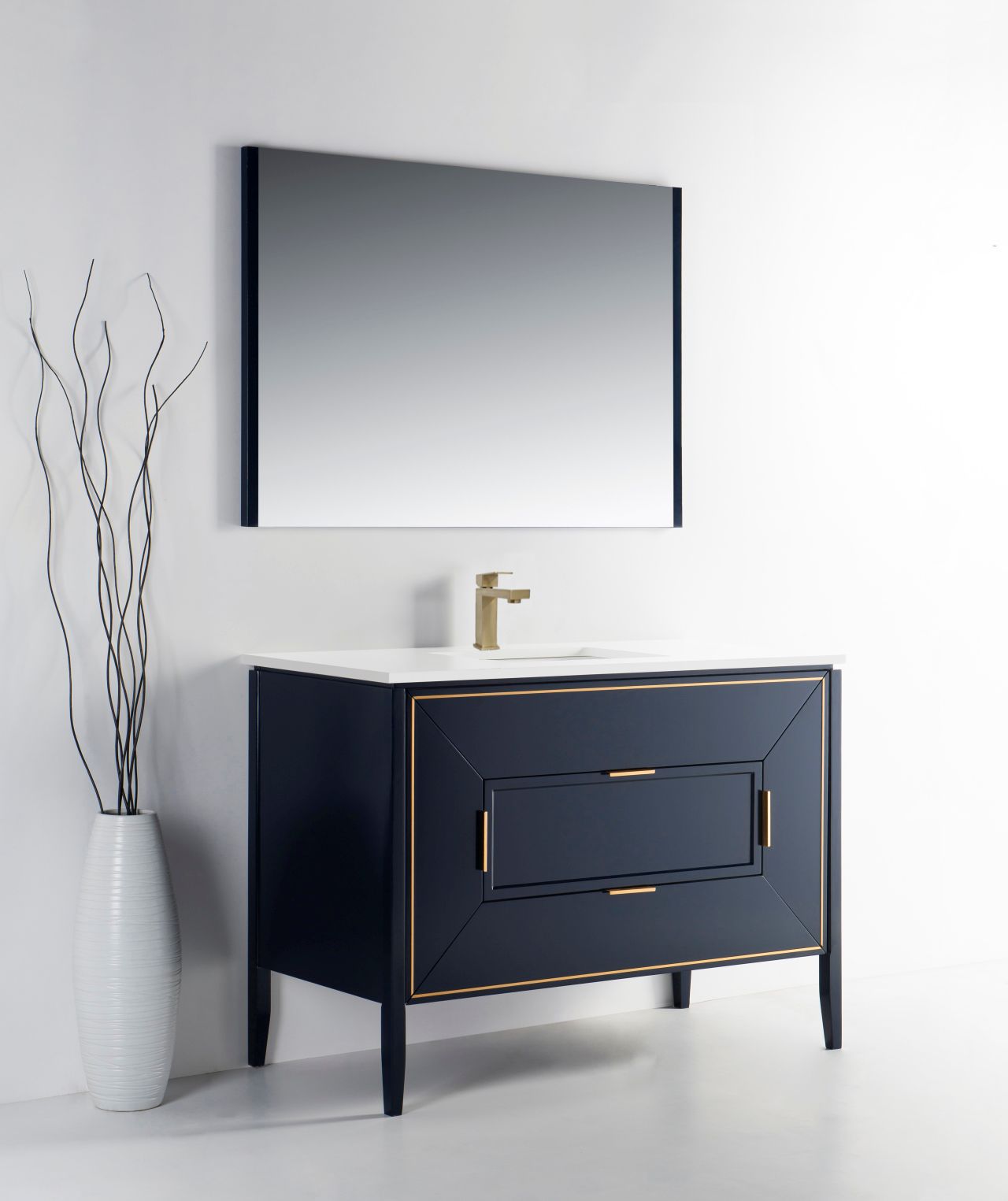 Elegant Vetro Navy Blue Vanity with Functional Quartz Countertop